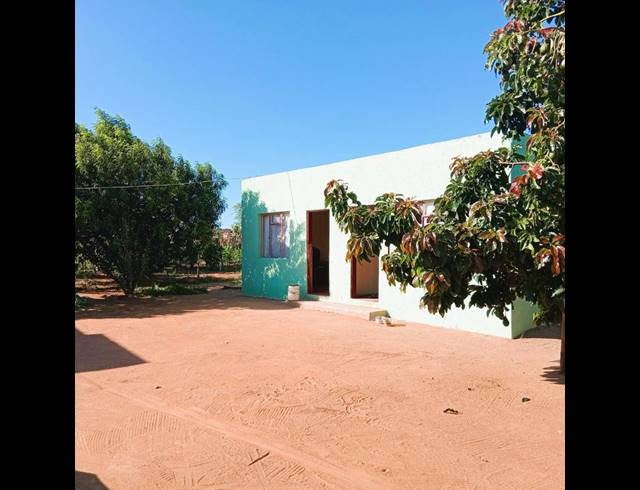 5 BEDROOM HOUSE FOR SALE IN MANKWENG